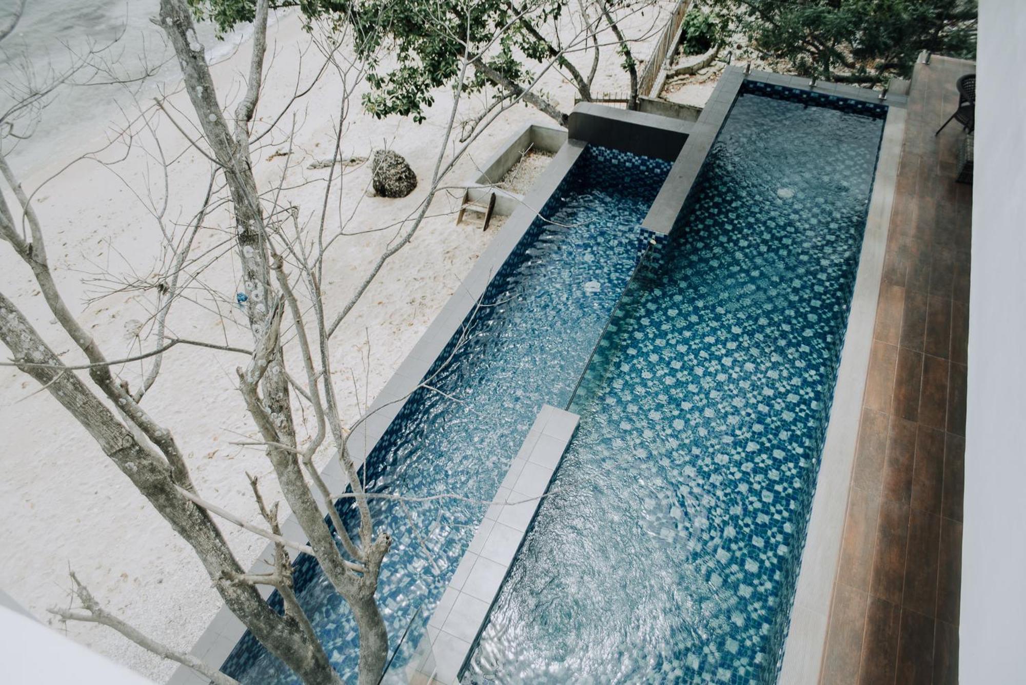 The French Villa-Santander Cebu Exterior photo